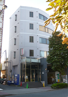 東京都武蔵野市吉祥寺北町1-1-18 J Studio Bldg.2F